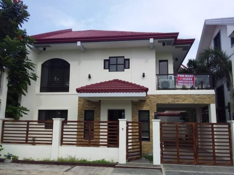 TWO STOREY RESIDENCE WITH ATTIC